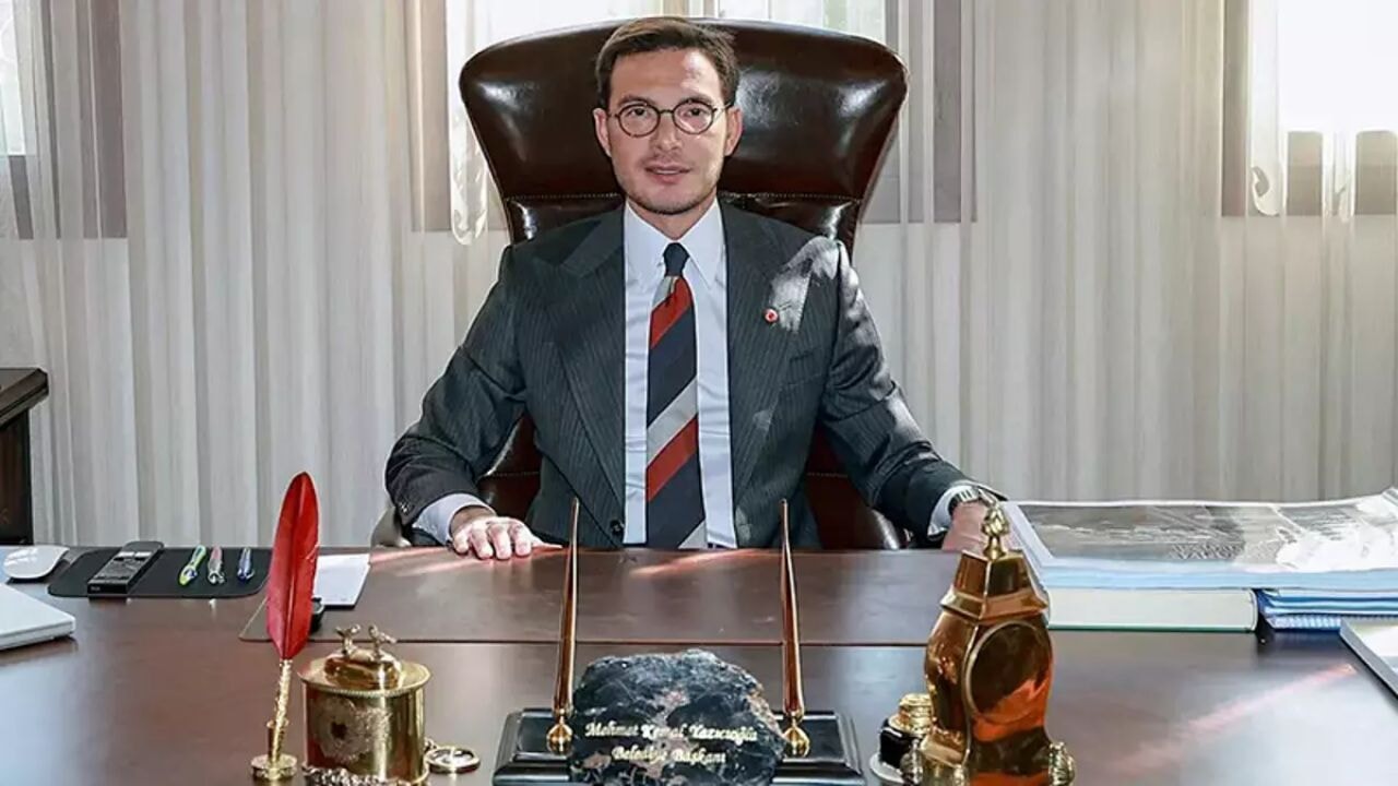 Tokat Belediye Başkanı Yazıcıoğlu'nun makam odasında dinleme cihazı bulundu