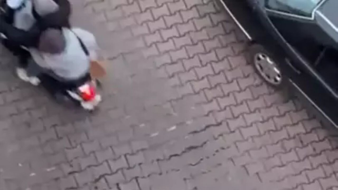 Trafik kavgasında kanlı olay: Servis şoförüne silahlı saldırı