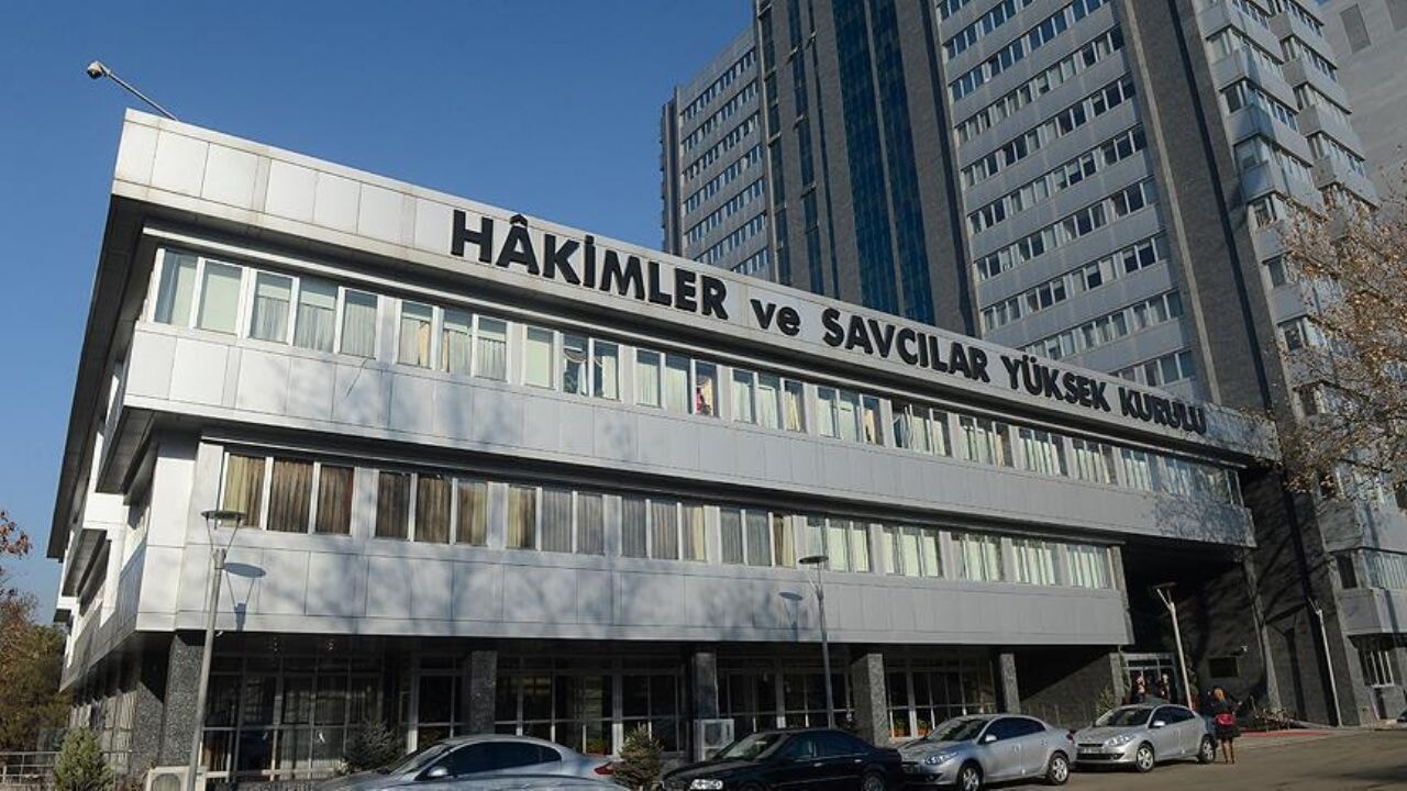 Yargı çevreleriyle ilgili HSK kararı Resmi Gazete'de