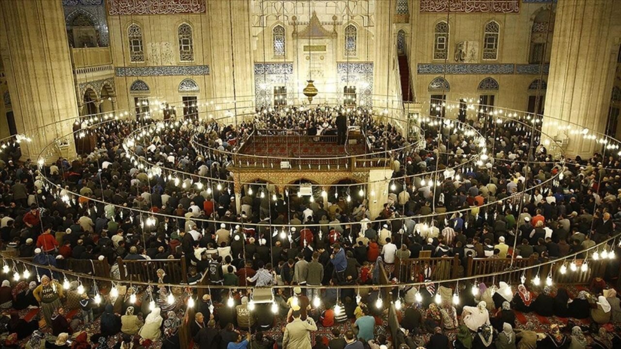 Yarın Miraç Kandili