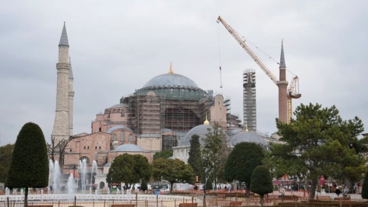 Ayasofya'nın altındaki 1600 yıllık sır ortaya çıktı