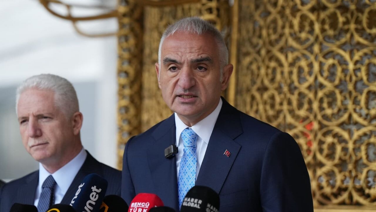 Bakan Ersoy: Ayasofya'da 1600 yıllık 7 adet tünel ortaya çıktı