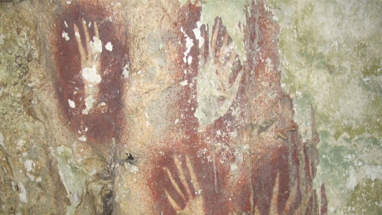 Dünyanın bilinen en eski kaya resmi bulundu