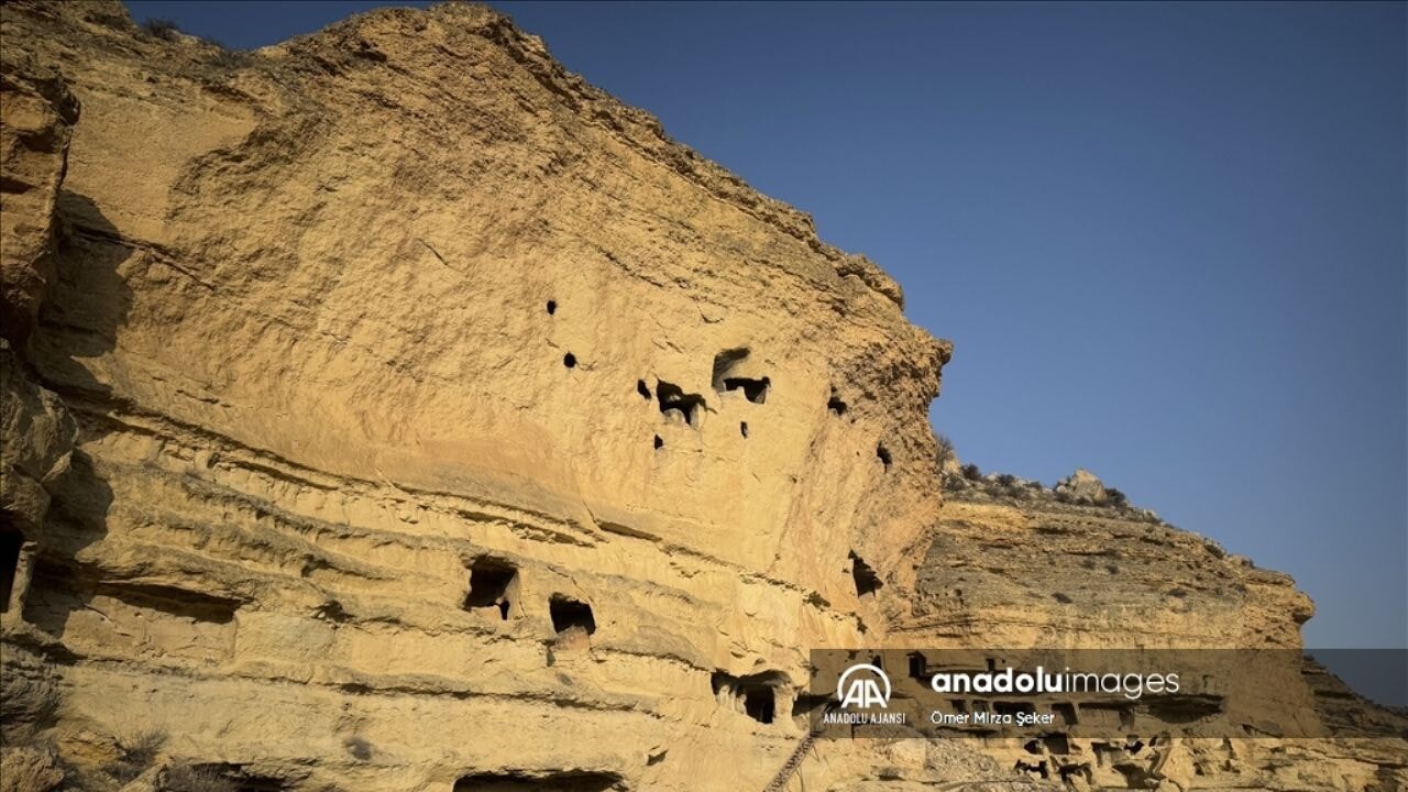 Karaman'ın tarihi güzellikleri  büyülüyor