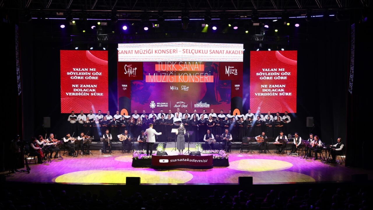 SELÇUKLU BELEDİYESİ SANAT AKADEMİSİ'NDEN TÜRK SANAT MÜZİĞİ ZİYAFETİ