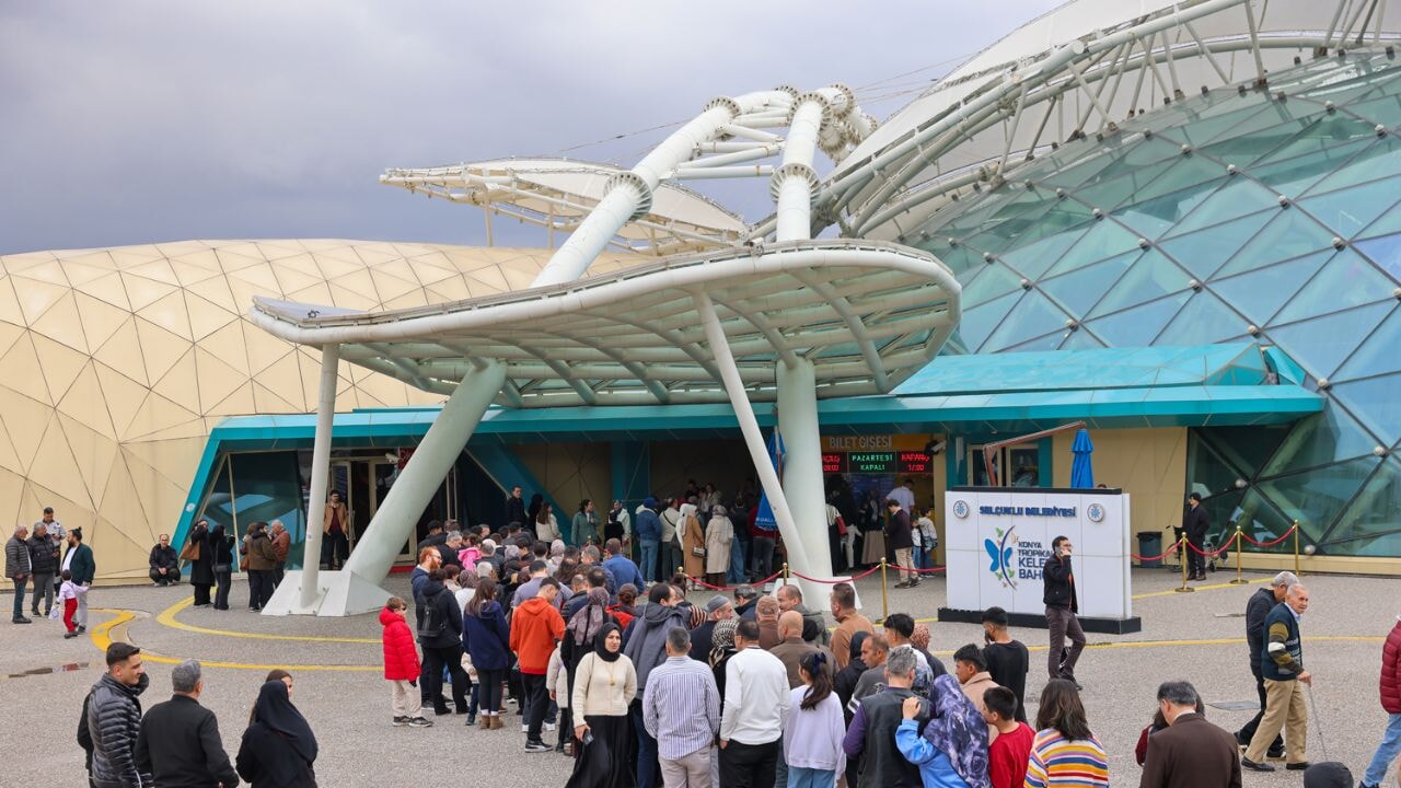 Selçuklu'nun sembol mekanları bayram tatilinde ziyaretçi akınına uğradı
