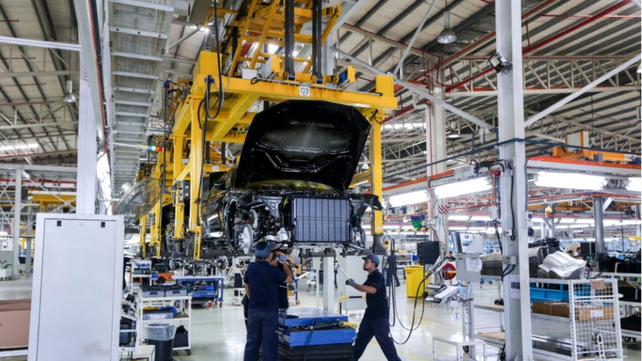 Alman otomobil devi yüz binlerce aracı geri çağıracak