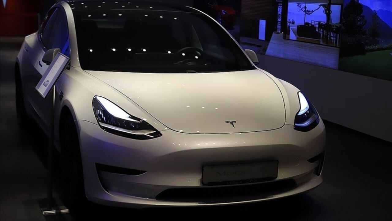 Tesla, Türkiye'de yeni siparişleri durdurdu!