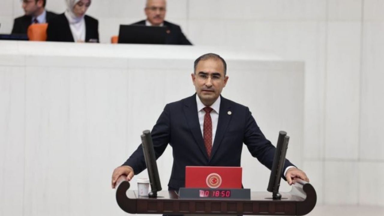 AK Parti Afyonkarahisar Milletvekili Dr. Hasan Arslan'dan Zafer Haftası Mesajı