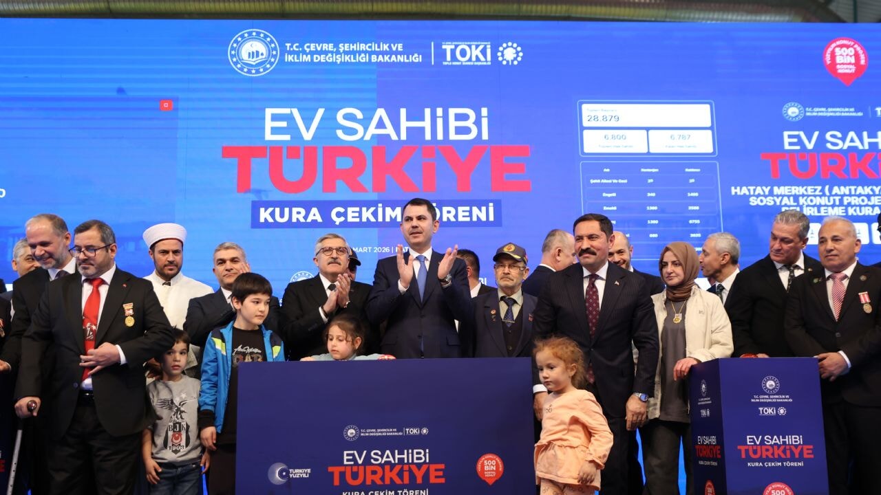 Bakan Kurum, '500 bin ailemizin yüzünü güldüreceğiz'