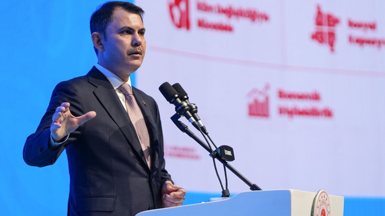 Bakan Kurum'dan çağrı: 'Tüm belediyelerimiz elini taşın altına koysun, birlikte şehirlerimizi dirençli hale getirelim'