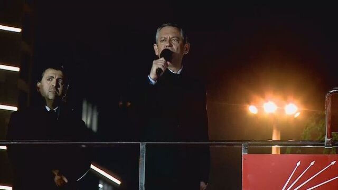 CHP liderinden İngiltere'ye demokrasi çıkışı