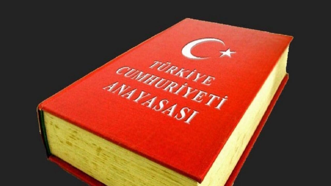 Cumhurbaşkanı Yardımcısı Yılmaz, yeni anayasa çalışmaları hakkında bilgi verdi