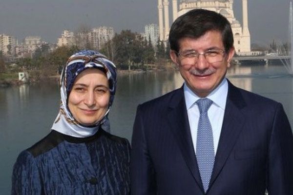 'En büyük yardımcımız Sare Hanım'