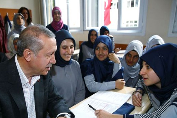 Erdoğan küçükken ne olmak istiyordu?