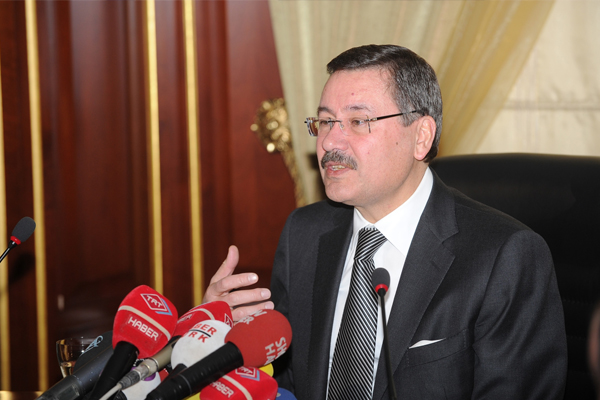 CHP'den, Gökçek'e 10 kuruşluk tazminat davası