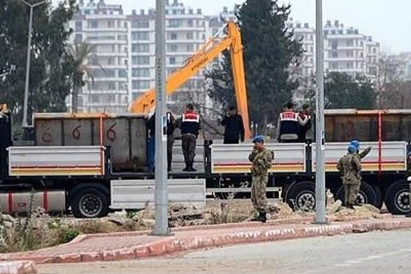 MİT tırlarını durduran savcılara tutuklama