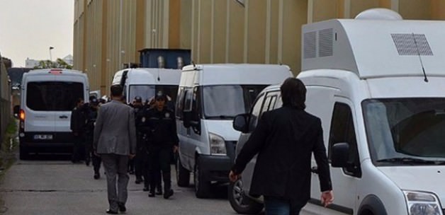 Aranan amir teslim oldu