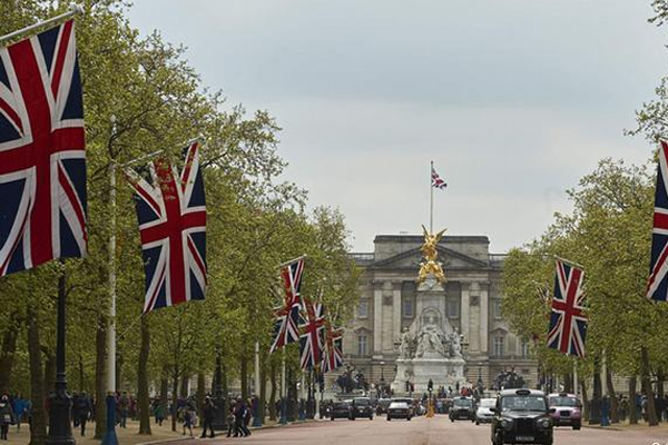 İngiltere sandık başında
