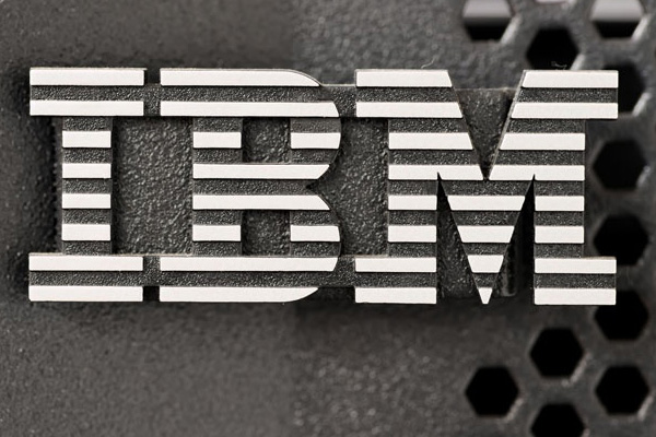 Devler güçlerini birleştiriyor