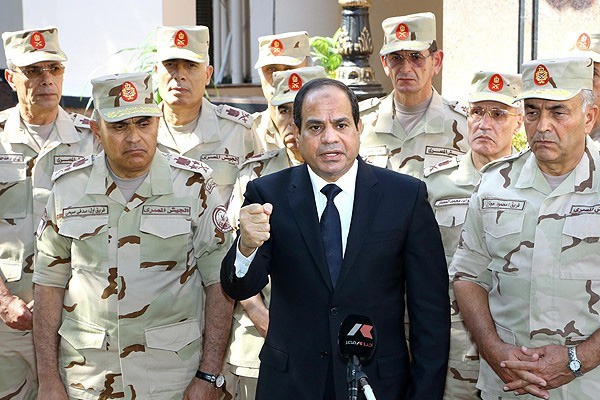 Sisi'nin talimatıyla istifalarını geri çektiler