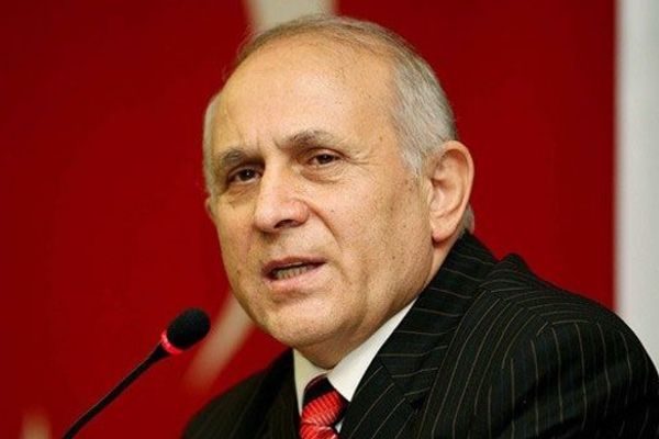 Burhan Kuzu Cumhurbaşkanı'na yüklendi