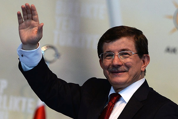 Davutoğlu:'Seçimi kaybeden lider istifa etsin'