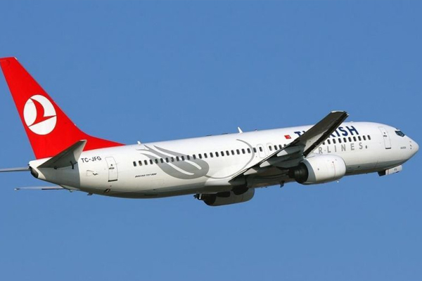 THY uçağında bomba paniği