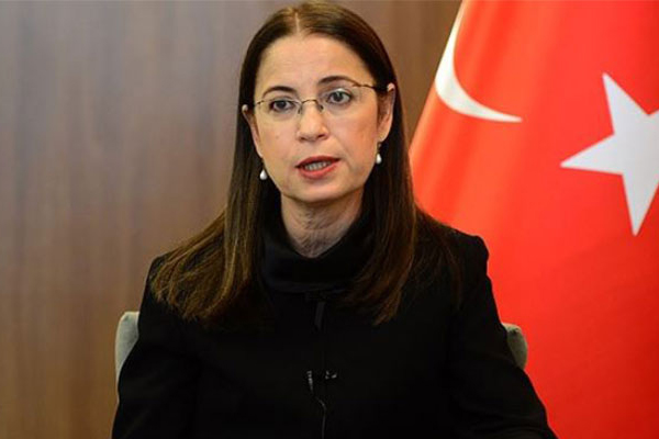 'Annelerin huzuru her şeyin üzerindedir'