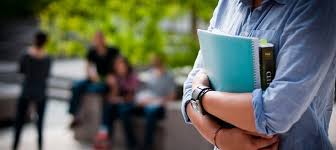 Artık ilk 25 bin kişiye burs verilecek