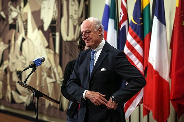 Mistura PYD Eş Başkanı Müslim ile görüştü