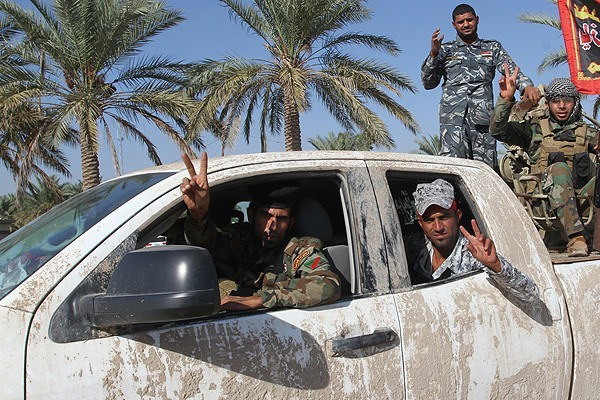 Şii milisler halka şiddet uyguluyor