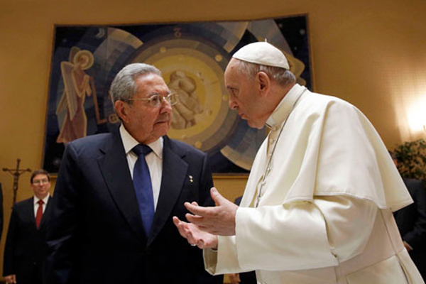 Castro: Papa'dan çok etkilendim