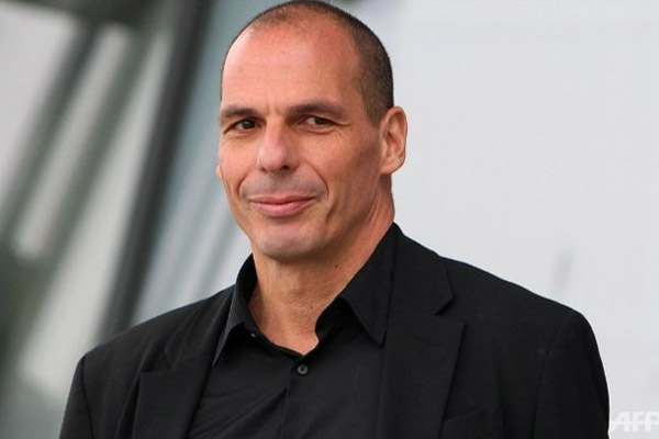 Yunanistan Maliye Bakan'ı ve eşine saldırı