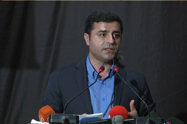 Demirtaş: HDP meclise girse de, girmese de...