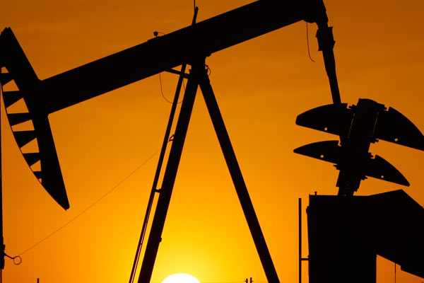 Petrol için öngörü: 'Asla olmaz'