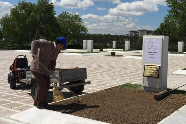 İşte Kenan Evren'in mezarı