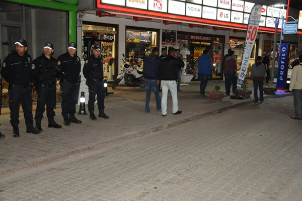 Bartın'da HDP binasına saldırı