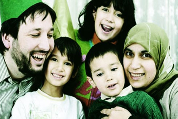 Çocuklarıyla mutlu bir yuva kurmak isteyenlere