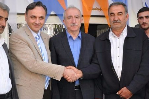 AK Parti'ye iki aşiretten destek