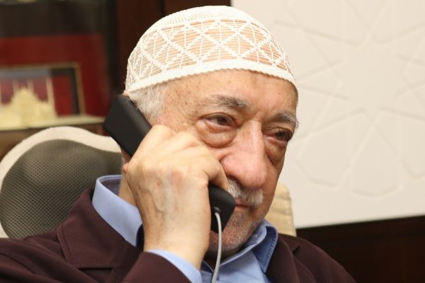 Erdoğan'dan Gülen'e, cübbeli terörist göndermesi