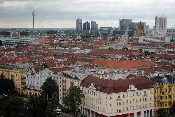 Avusturya'da sığınmacılar sorun oldu