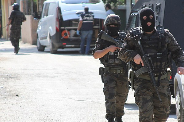 3 zanlıya özel harekat destekli operasyon