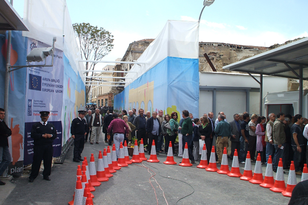 Sınır kapılarında geçiş kolaylığı başladı