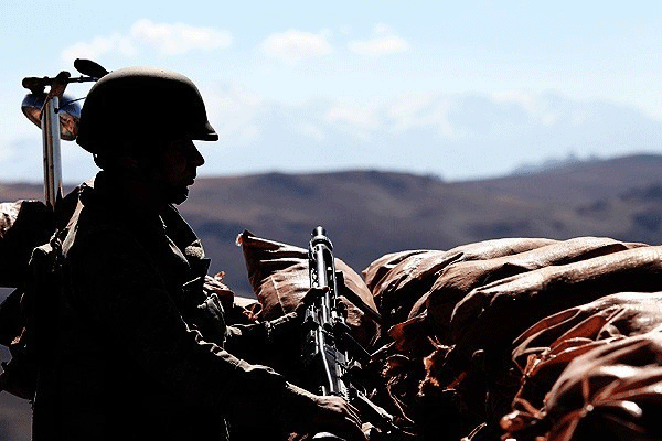 Cizre'de nöbet kulesine saldırı
