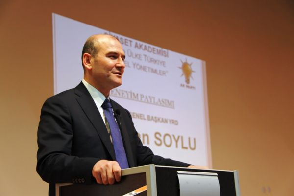 Süleyman Soylu'dan fay hattı benzetmesi