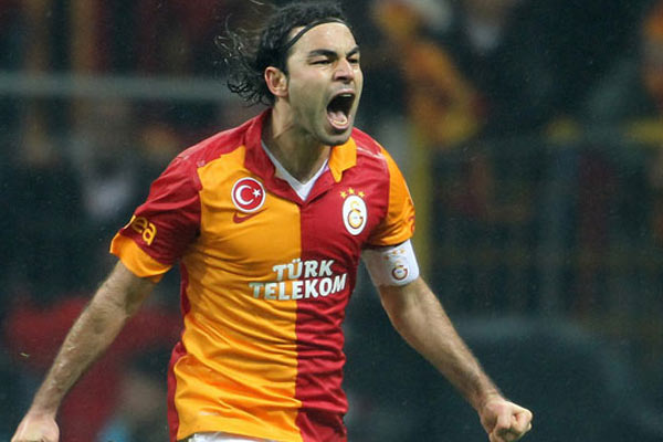 G.Saray maçında şok sakatlık