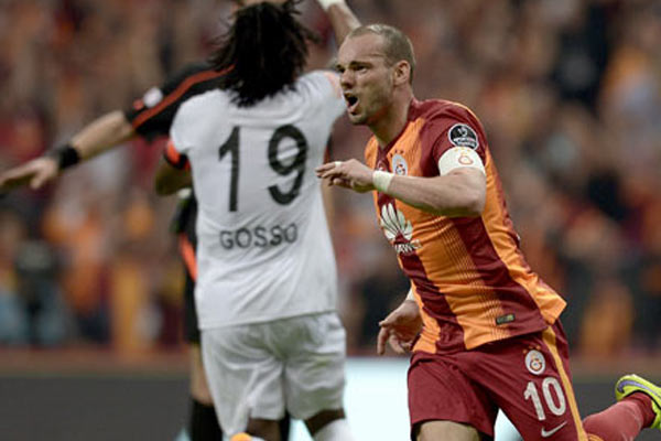 G.Saray şampiyonluğa koşuyor!