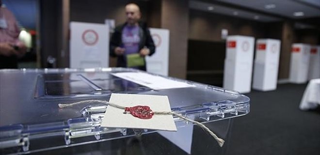 Türk seçmenler oy kullanmaya başladı