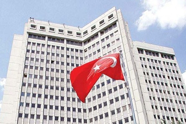 Dışişleri'nden Mursi tepkisi